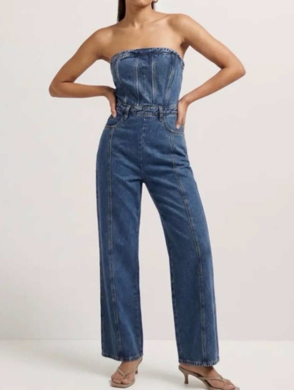 Pretty Little Thing Strapless Light Wash Denim Jumpsuit NWT Size 0